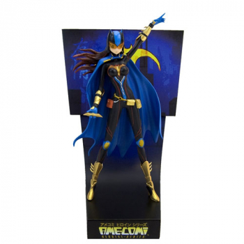 Batgirl Premium Statue