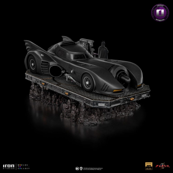 Batmobil Statue 1/10 Art Scale Deluxe, The Flash, 76 cm