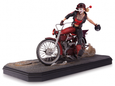 Harley Quinn Garage Statue