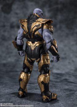 Thanos (Five Years Later) Action Figure S.H.Figuarts, Avengers: Endgame, 19 cm