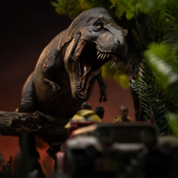T-Rex Chase Statue 1:20 Demi Art Scale, Jurassic Park, 60 cm