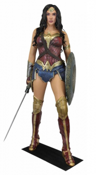 Wonder Woman Life-Size