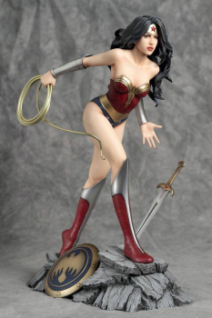 Wonder Woman Fantasy Figure