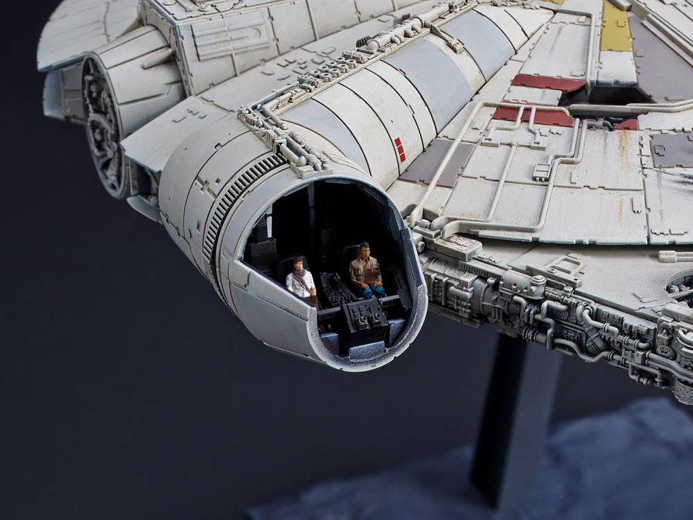 BANDAI Millennium Falcon 1:144 - Star Wars Modellbausatz