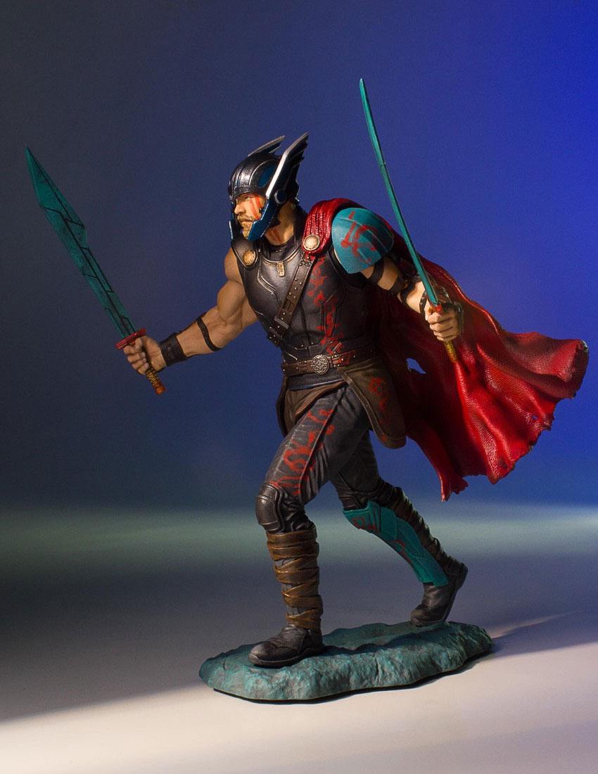 Thor: Ragnarok Hulk Collector's Gallery Statue