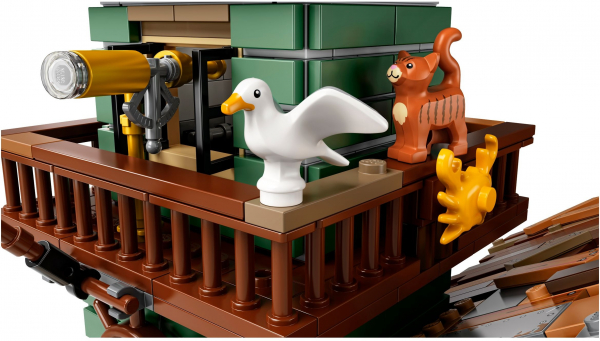 LEGO Ideas-Set 21310, Alter Angelladen