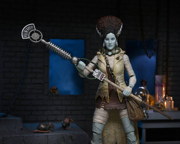 Ultimate April as The Bride Action Figure, Universal Monsters x Teenage Mutant Ninja Turtles, 18 cm