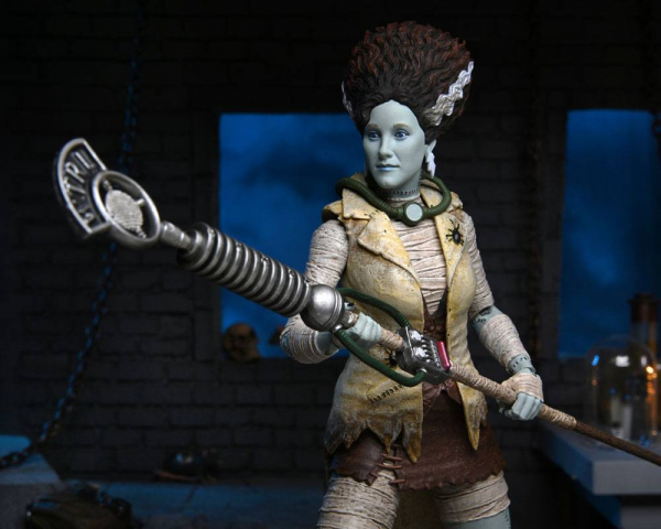 Ultimate April as The Bride Action Figure, Universal Monsters x Teenage Mutant Ninja Turtles, 18 cm