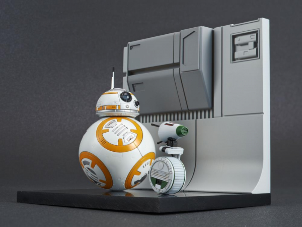 BB-8 & D-O Model Kit