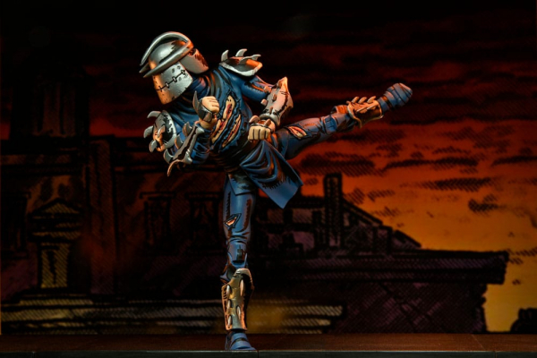 Battle Damaged Shredder (Mirage Comics) Action Figure, Teenage Mutant Ninja Turtles, 18 cm