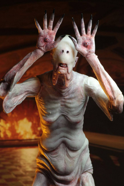 Pale Man mit Thron