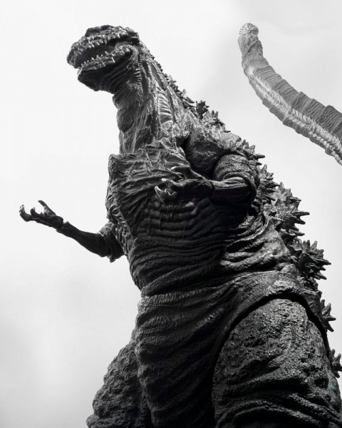 Godzilla 4th Form (Orthochromatic Ver.) Action Figure S.H.MonsterArts, Shin Godzilla (2016), 18 cm
