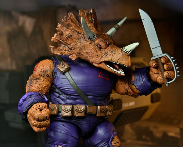 Triceraton Zog (Mirage Comics) Action Figure Deluxe, Teenage Mutant Ninja Turtles, 20 cm