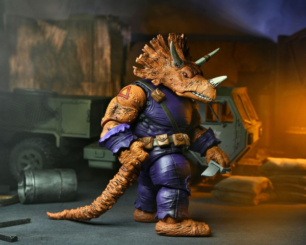 Triceraton Zog (Mirage Comics) Action Figure Deluxe, Teenage Mutant Ninja Turtles, 20 cm